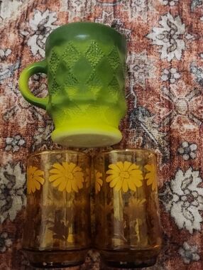 Fire King Kimberly Mug And 2 Vintage Floral Juice Glasses